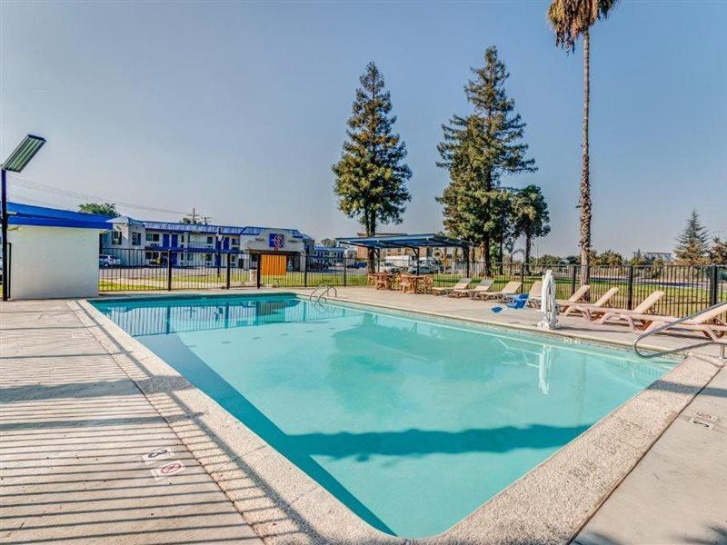 Motel 6-Visalia, Ca Екстериор снимка