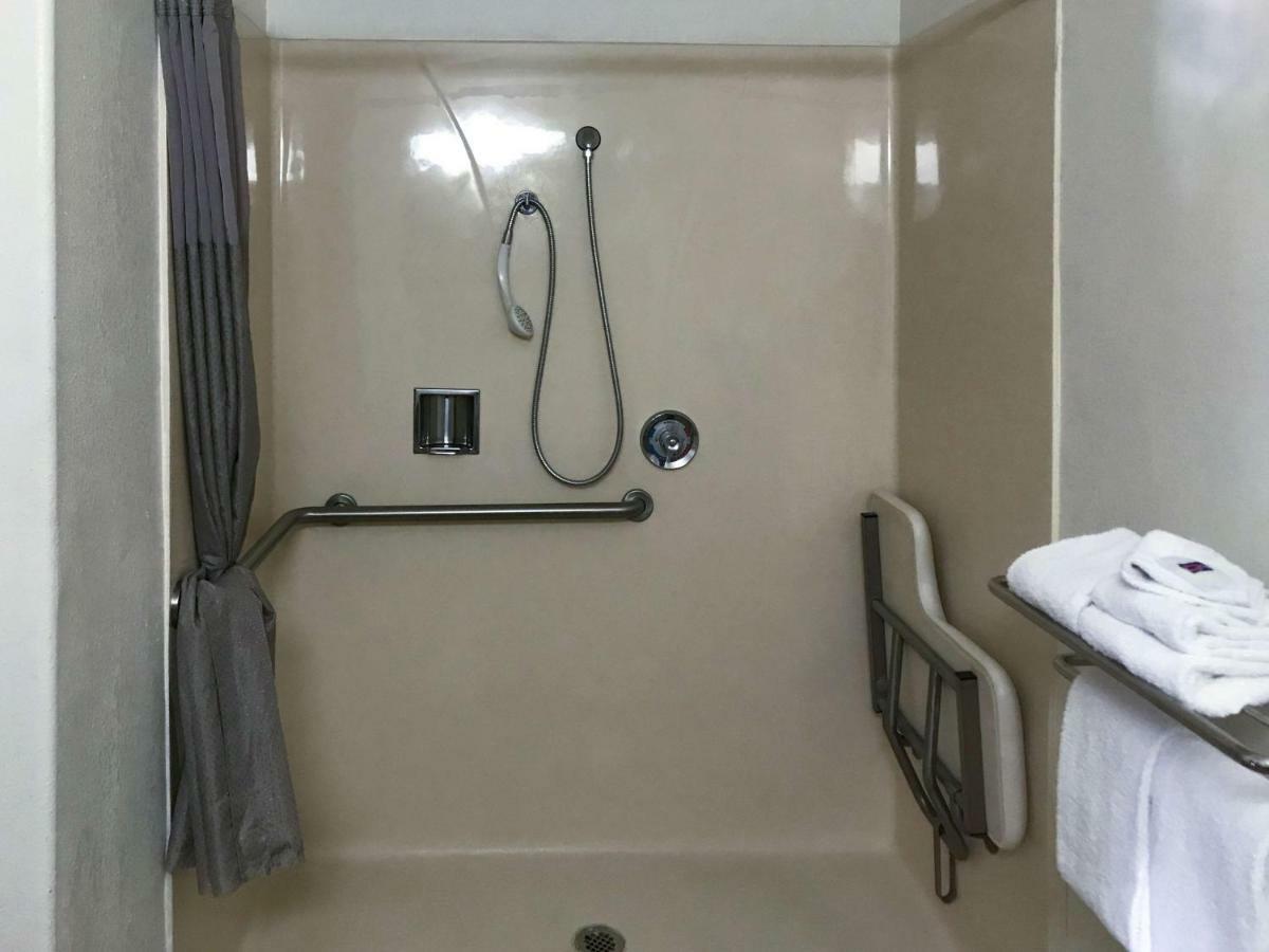 Motel 6-Visalia, Ca Екстериор снимка